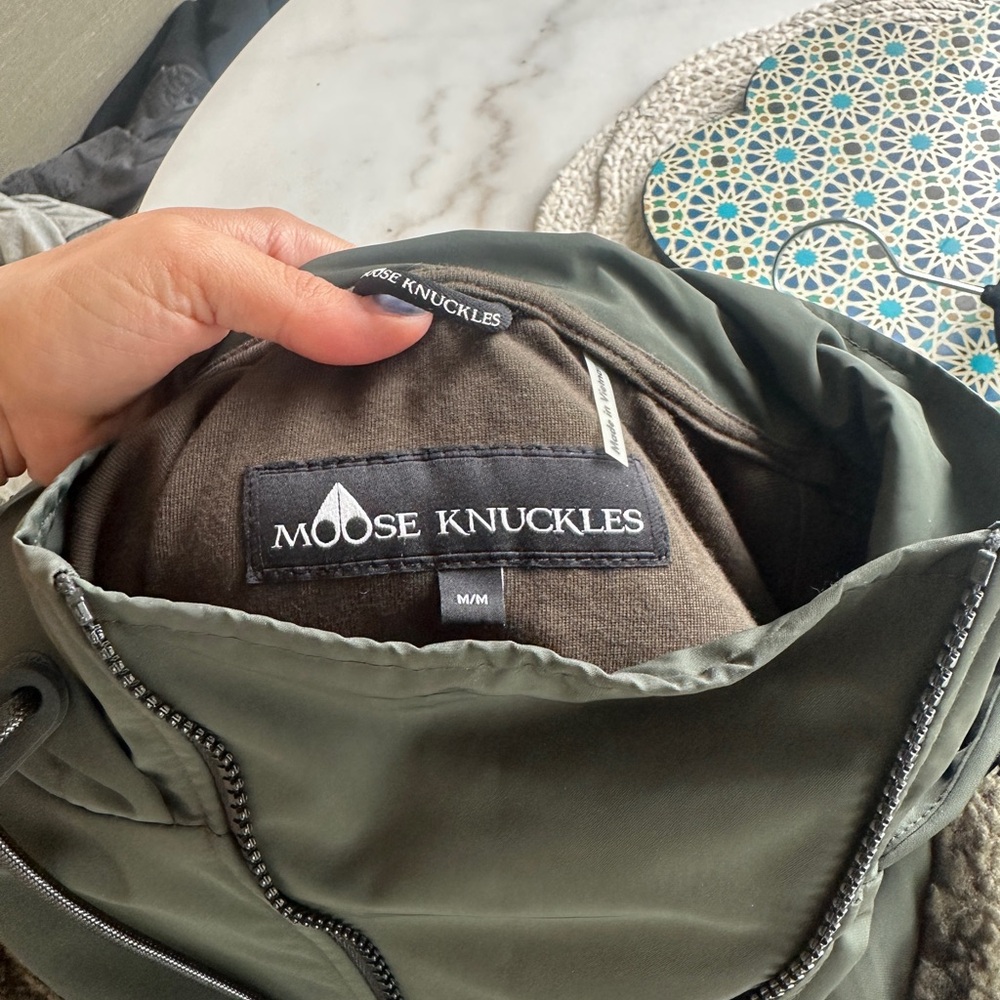 Moose Knuckles Pullover - Picture 4 of 4